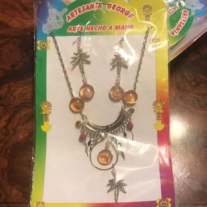 Necklace and earings